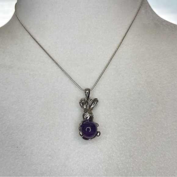 AMETHYST Belly Bunny Necklace - Picture 3 of 10